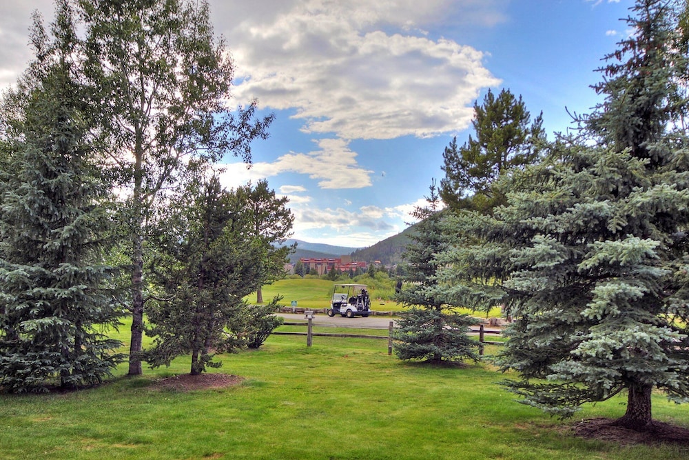 SkyRun - Copper Mountain Resort Vacation Condos