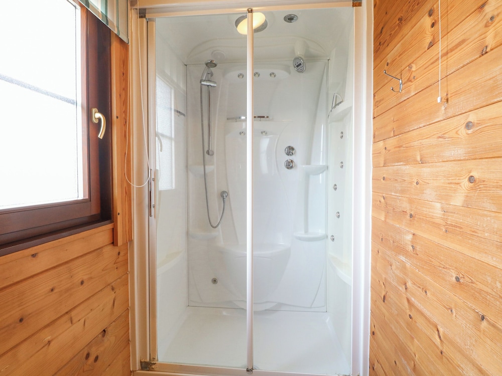 Kingfisher Lodge