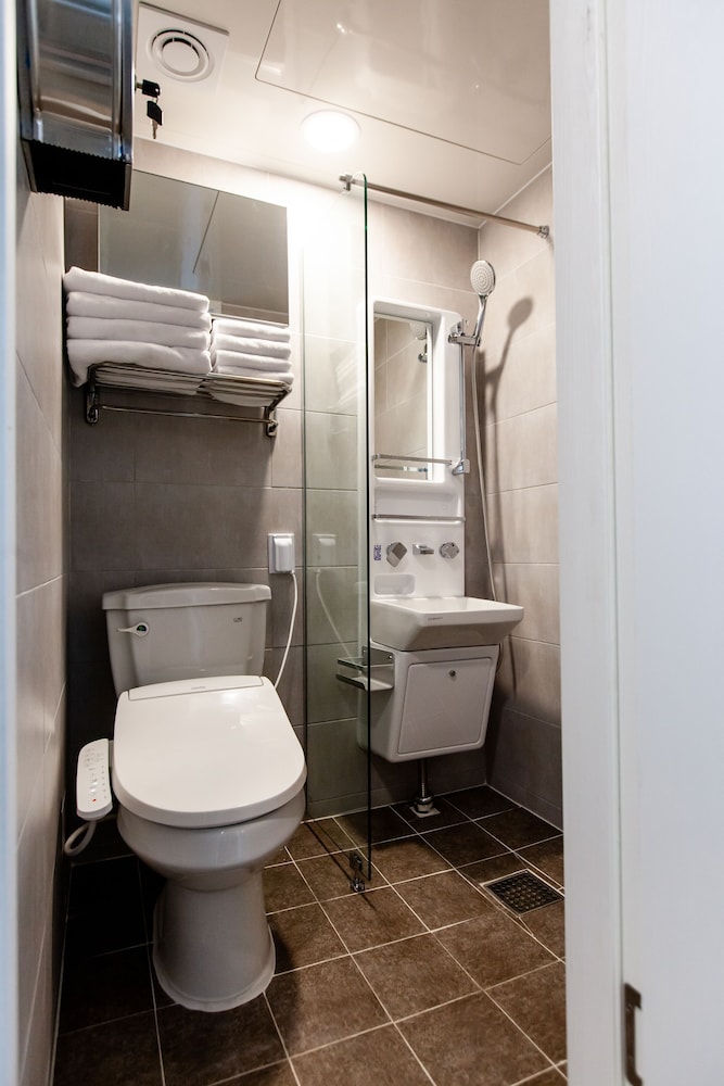 Step Inn Myeongdong 1 83