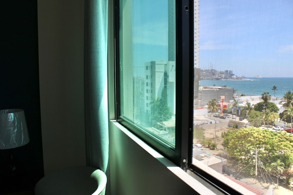 Photo 47