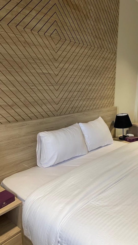 Rivana Residence New Cairo - Pool & GYM Access