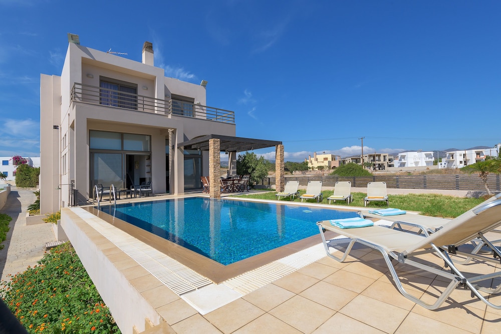 Blue Wave Villa