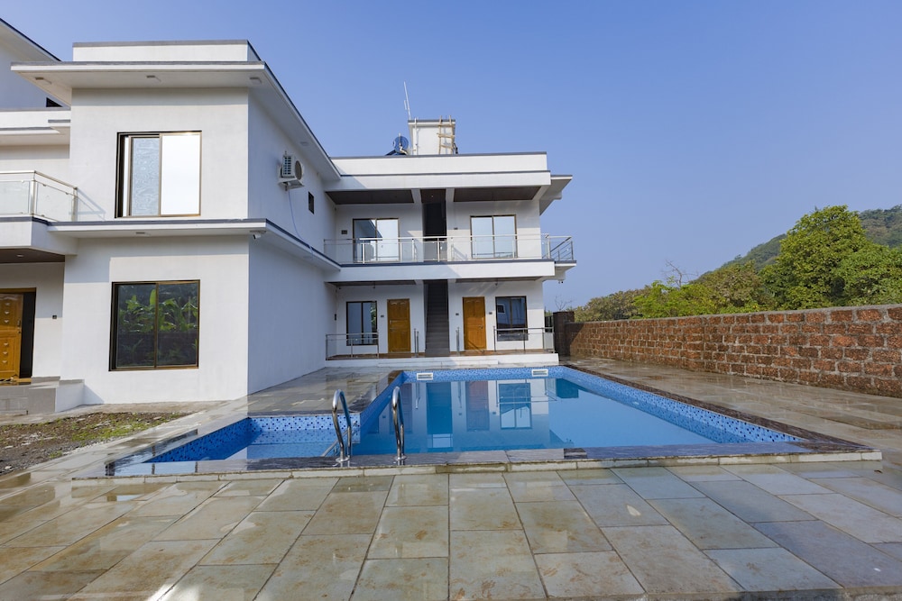 Serenova Resort by ilif Hotels