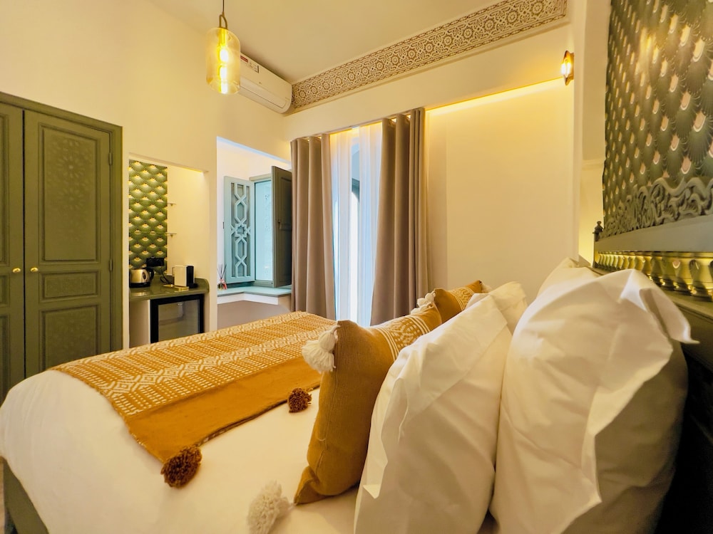 Riad KAYA & SPA