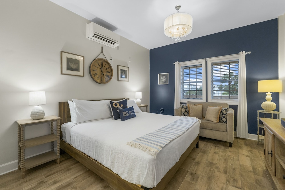 Village of South Walton by Panhandle Getaways