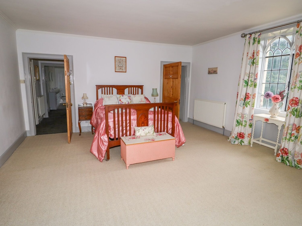 Southrepps Lodge view 2