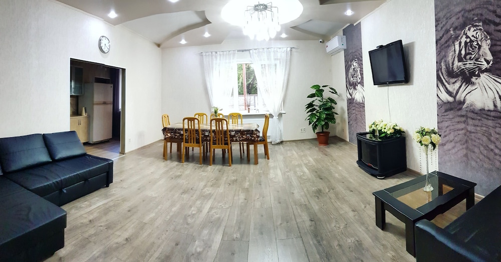 Villa Hostel