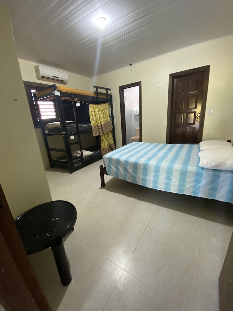 Macaco Surf House - Hostel