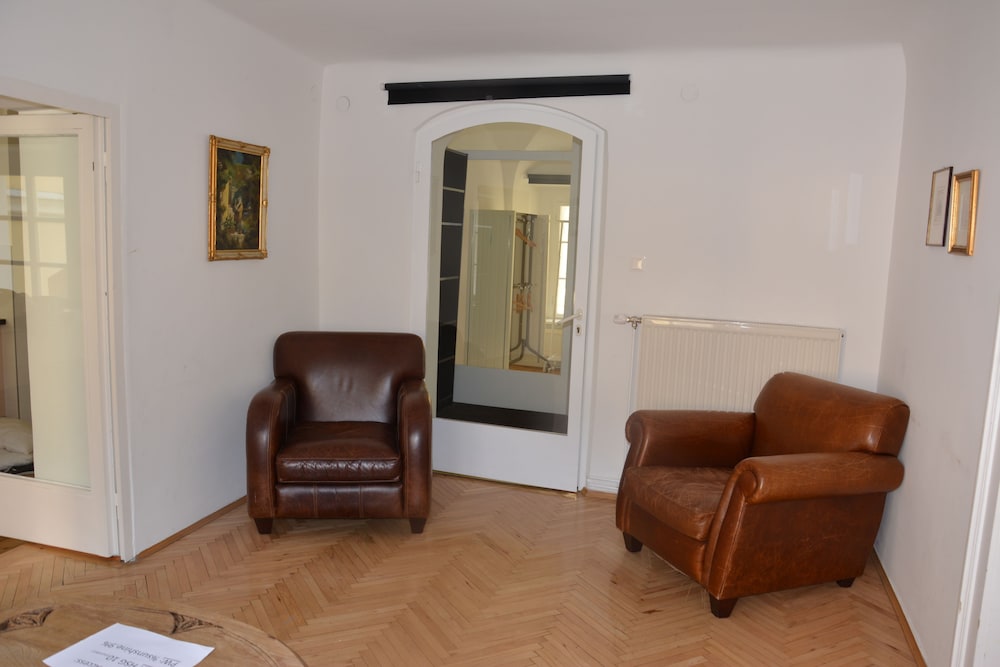 Hans-Sachs-Gasse 10