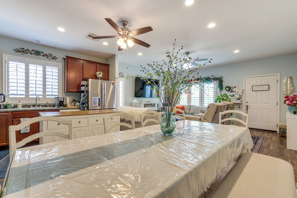 6 Mi to Dtwn Tempe: Pet-friendly Retreat w/ Yard!, photo 19