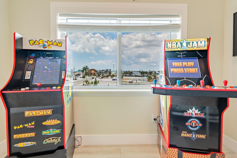 Captain's Quarters