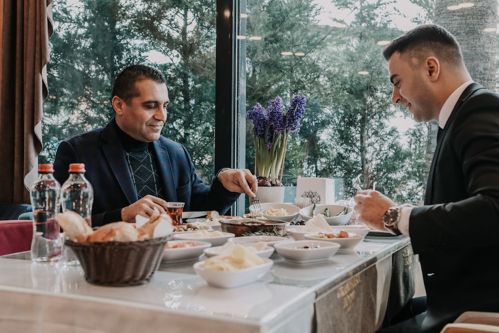 Grand Lark Otel - Image 37