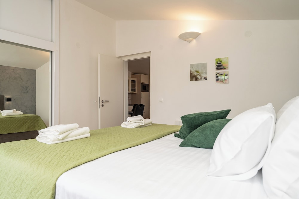 Apartments Grbic