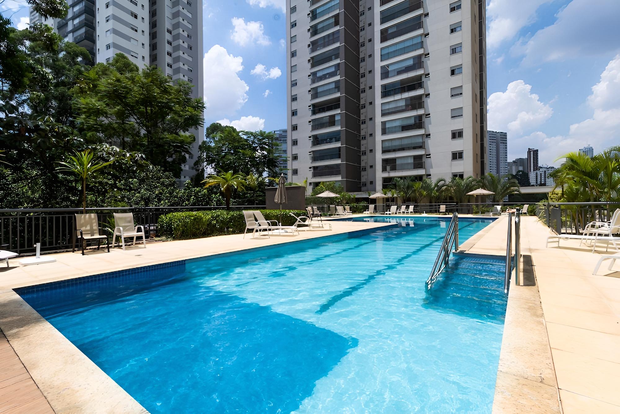 Apartamento no Morumbi com Churrasqueira