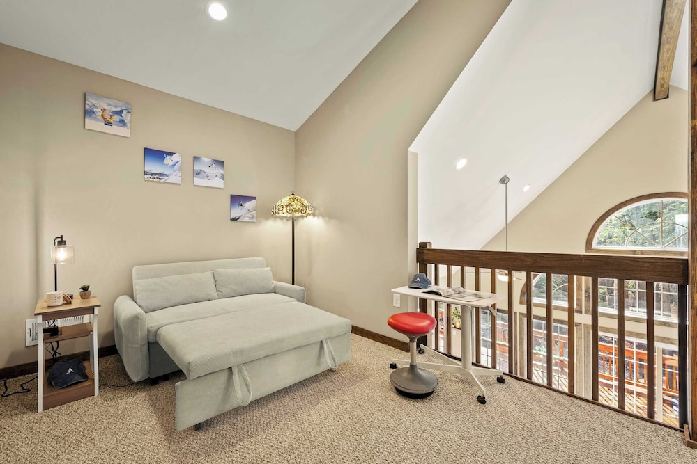 Lakeview Sunset Heaven Waterfront Escape + Private Dock Firepit + Game Room New Construction