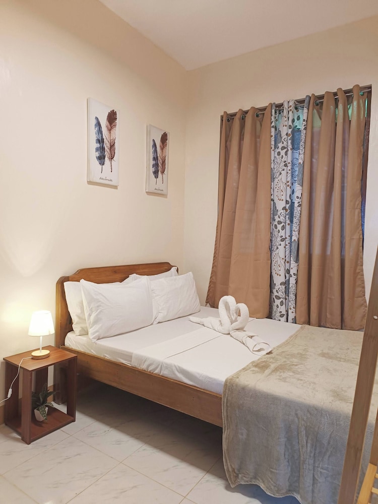 Bucana Beach House North El Nido