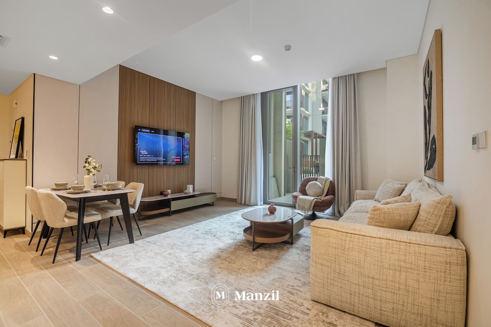 Manzil - Cozy 1BR Waterfront Apartment