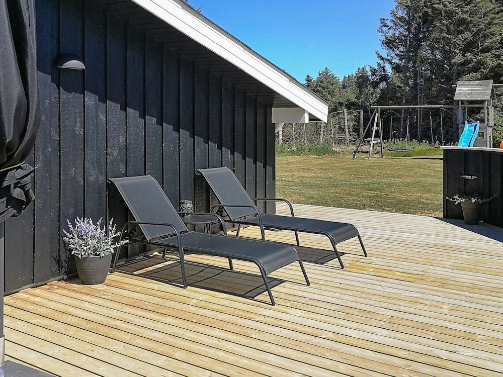 9 Person Holiday Home in Lokken-by Traum