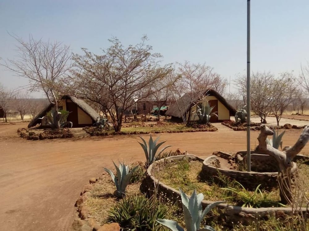 Liya Lodge and Campsite
