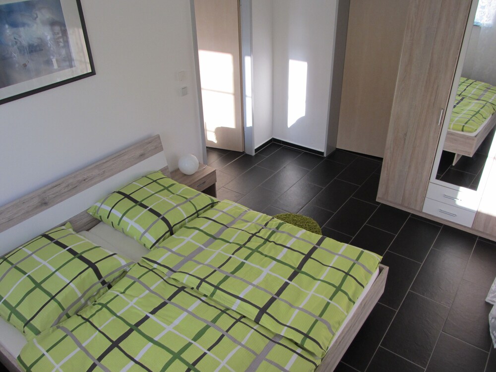 Ferienwohnung Neuenbau view 5