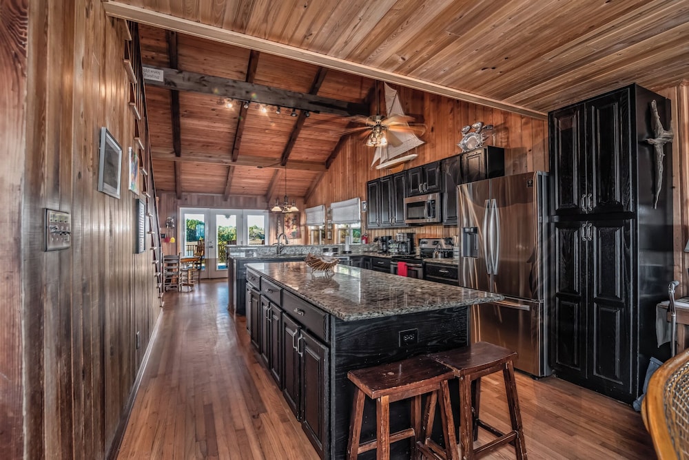 Lachicotte Vacation Rentals