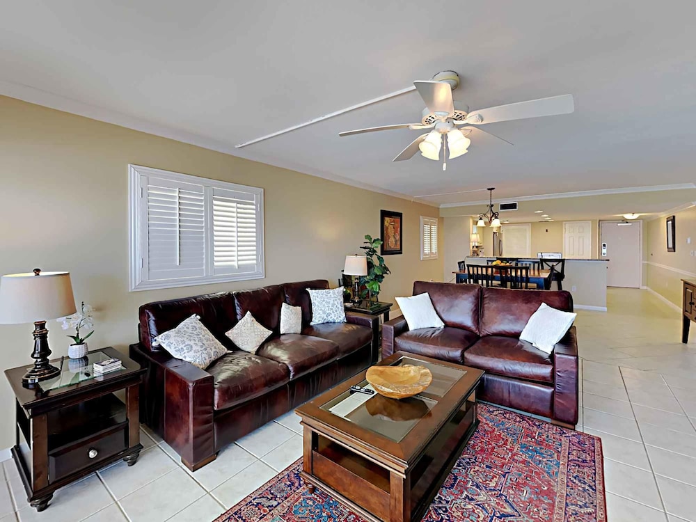 Breakers East by Southern Vacation Rentals