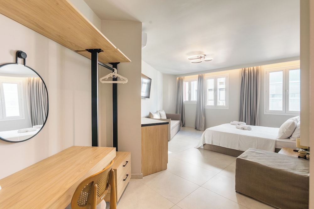 Noima Luxury Suites