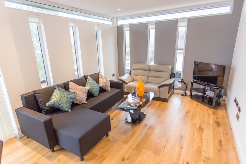 Oxford Vacations - Razia Apartments - Property Image 119