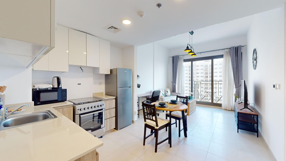 Primestay- Una Apartments - Town Square