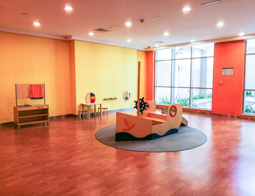 Nasma Luxury Stays- BLVD Central Podium