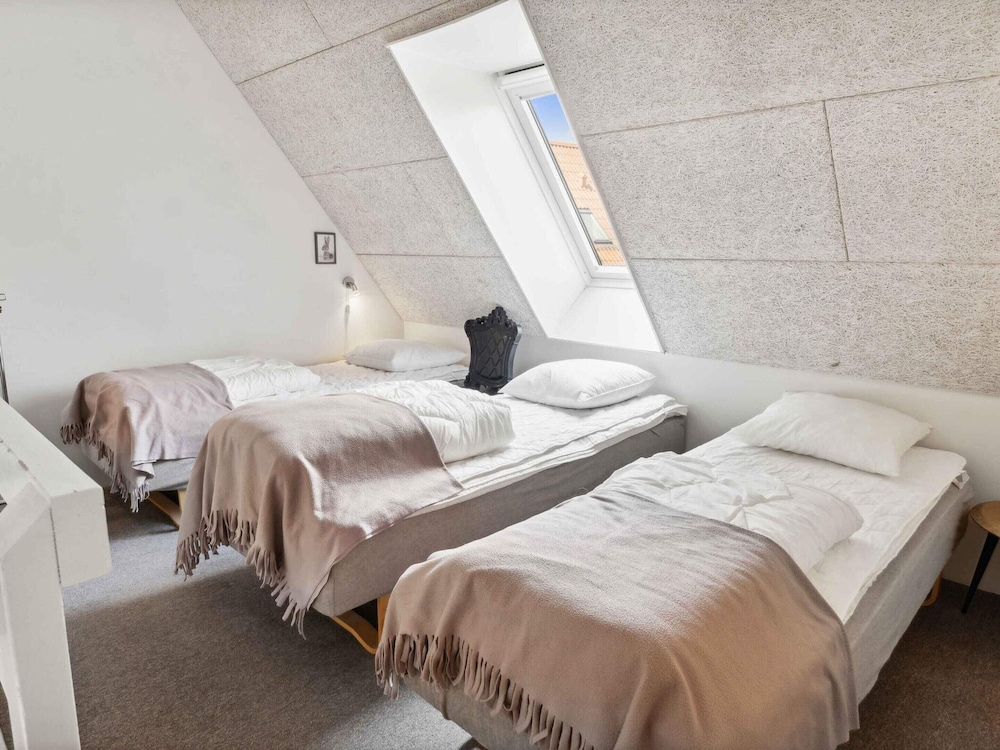 5 Star Holiday Home in Vaeggerlose