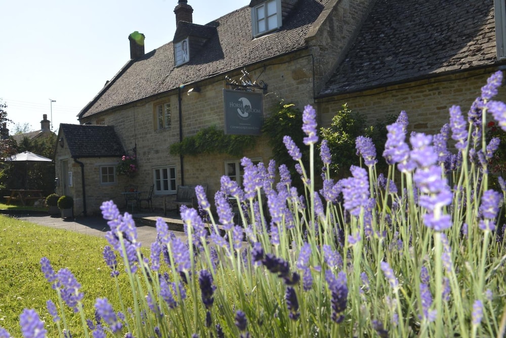 Horse & Groom - Upper Oddington