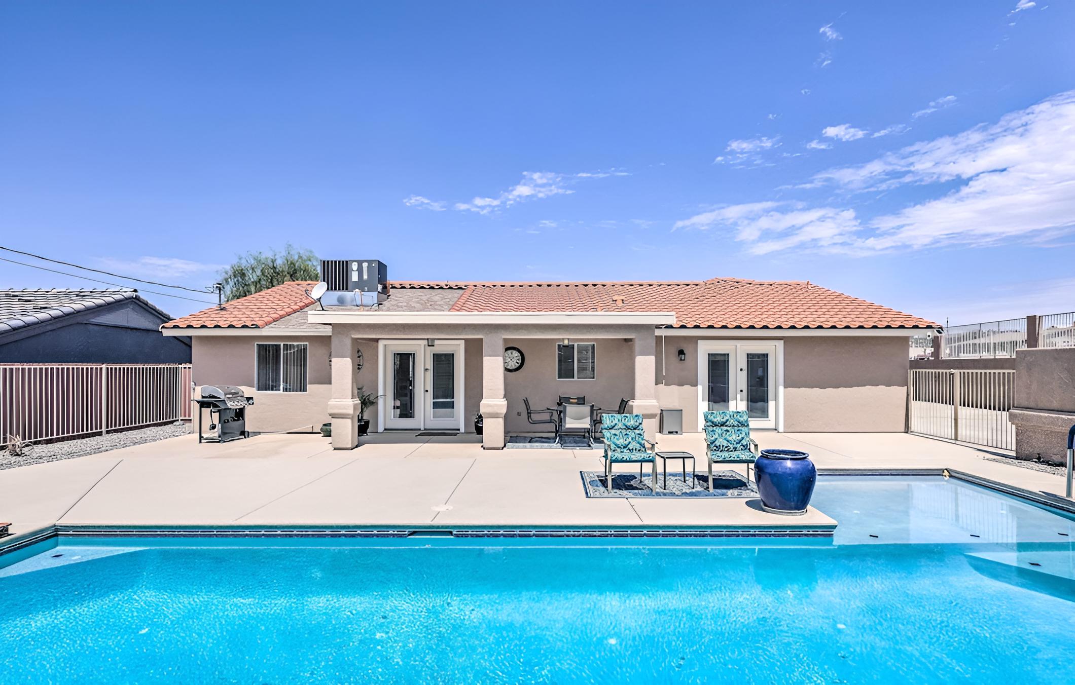 Cozy Lake Havasu City Home With Outdoor Oasis! view 4