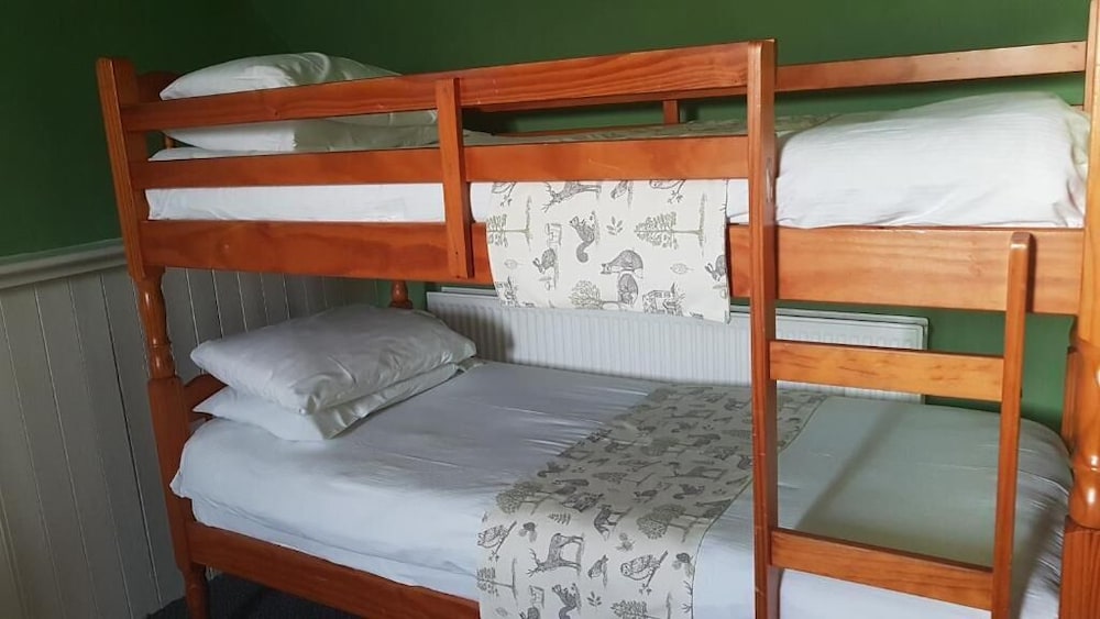 Meadows Way Guest House