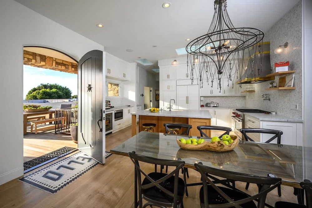 Luxury Ocean View Escape Elegant 4BR Del Mar Home