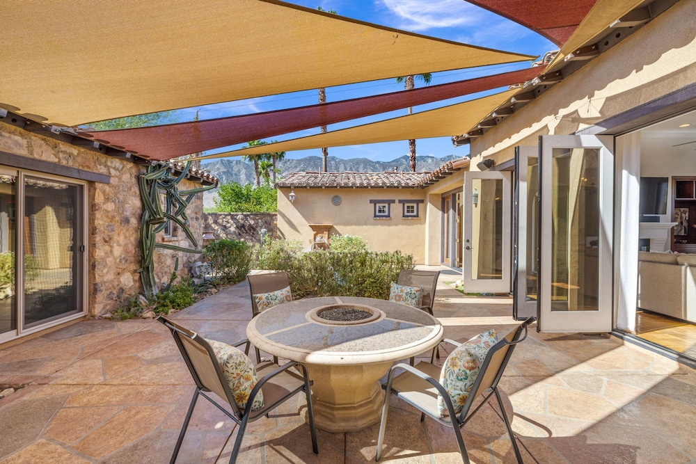 Casa de Bella in Palm Springs