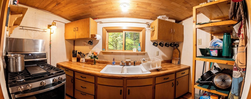 Welch Cabin - A License to Chill