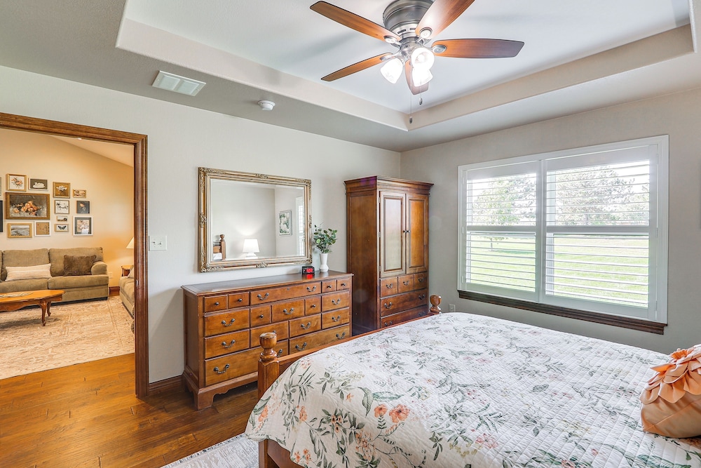 2 Mi to Main Street: Family Home in Winfield!
