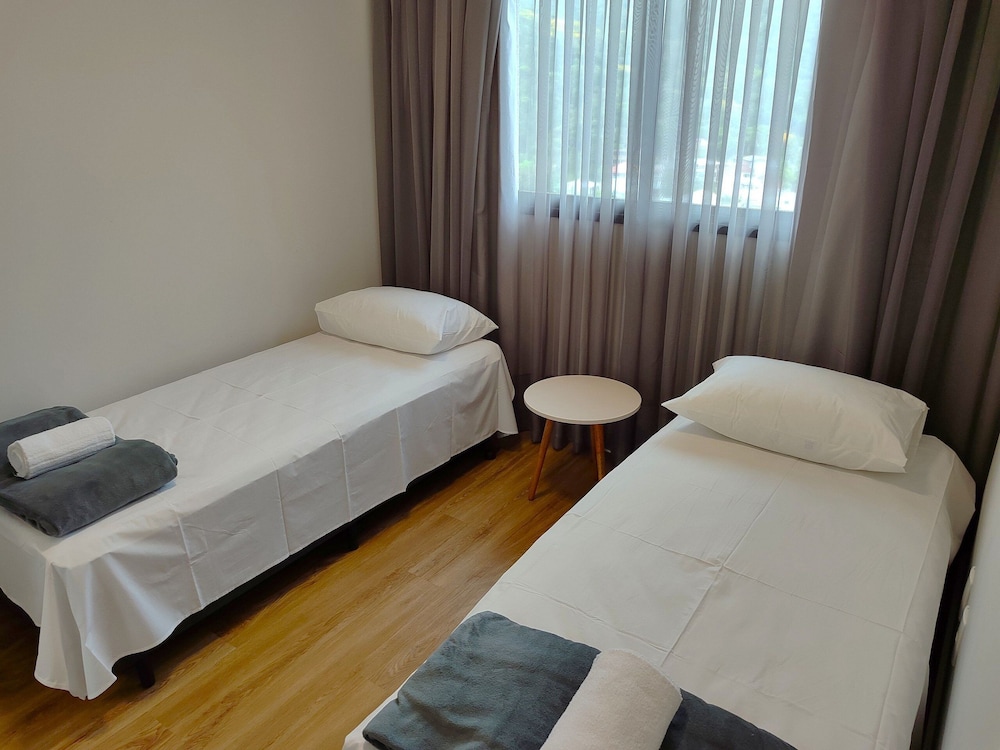 Complete Apartments 700m From the Beach - VNV