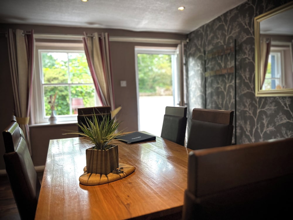 Royal Oak Appleby view 5