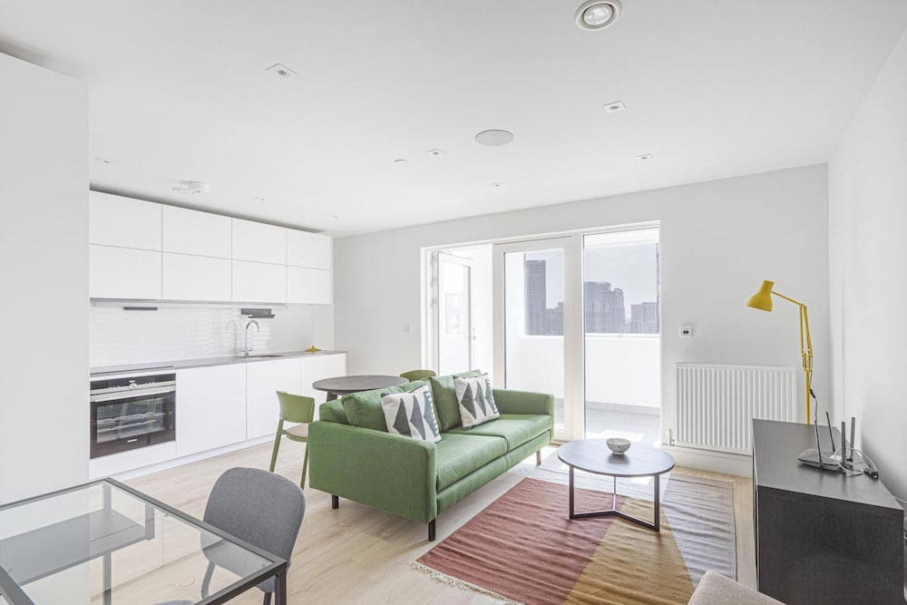 Superior 1 - bed Apartment in Wembley view 2