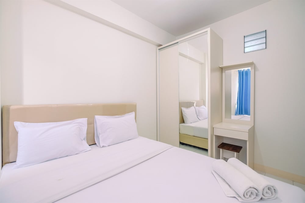 Nice and Comfort 2BR at Podomoro Golf View Apartment