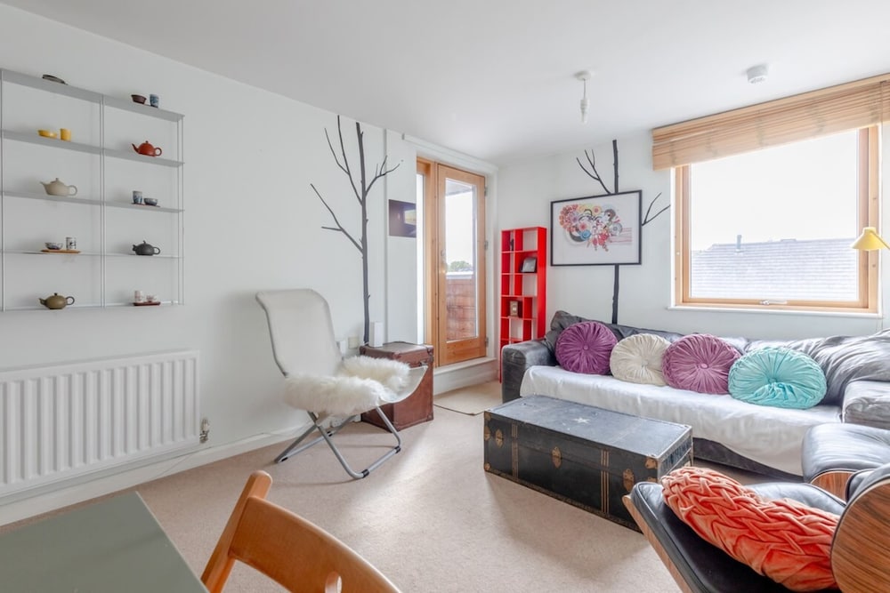 Warm & Inviting 1bedroom Flat With Patio, Camden Town!