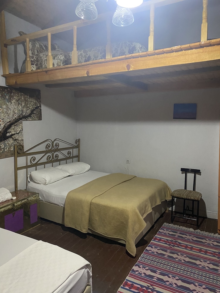 Pergamon Pension, photo 9