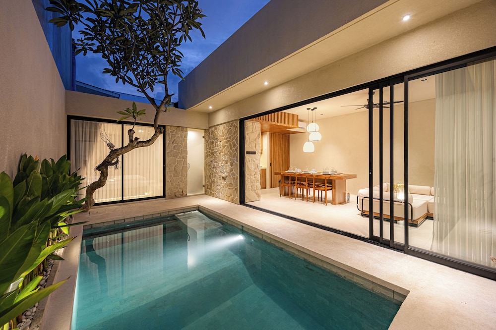 Anavia Private 3BR Villa Canggu