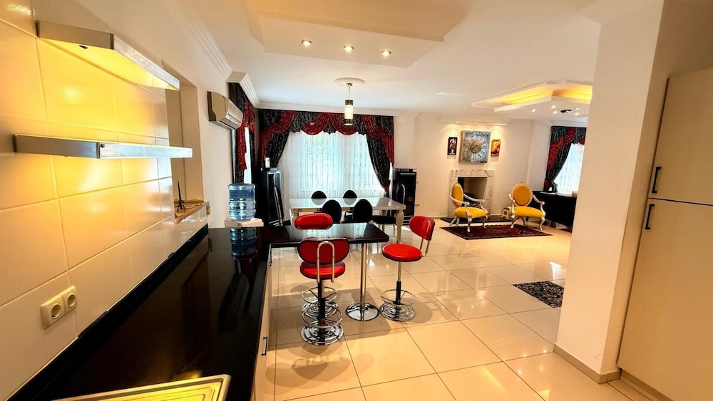 Villa Zuhal Dalyan 5 Bedrooms