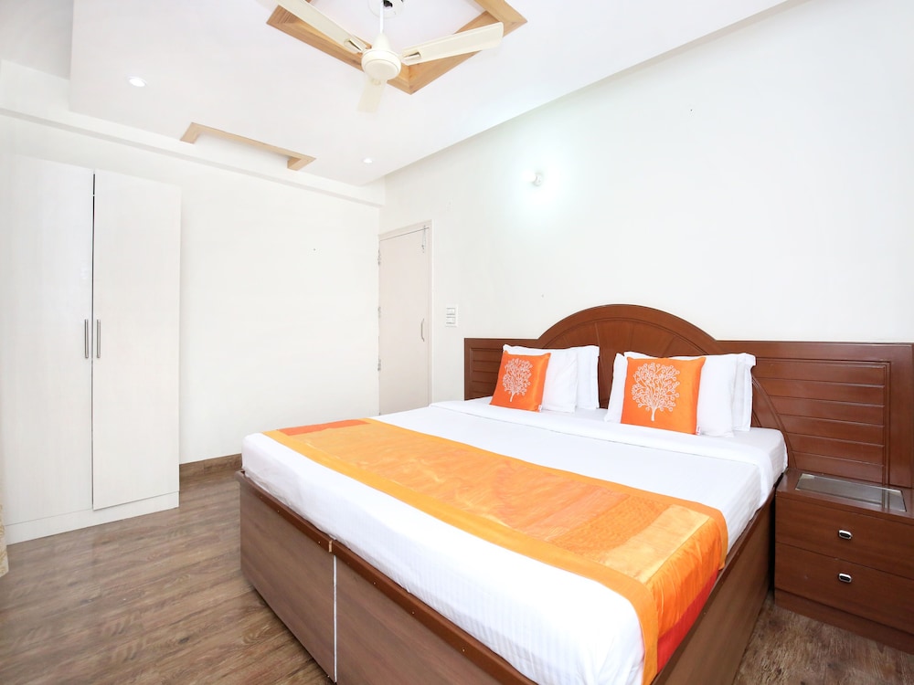 OYO 12185 Home Wayside Villa 3BHK Apartment Kasauli