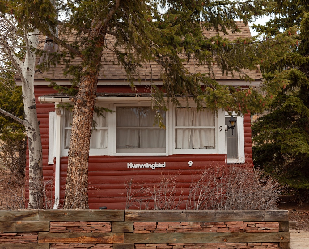 Colorado Cottages