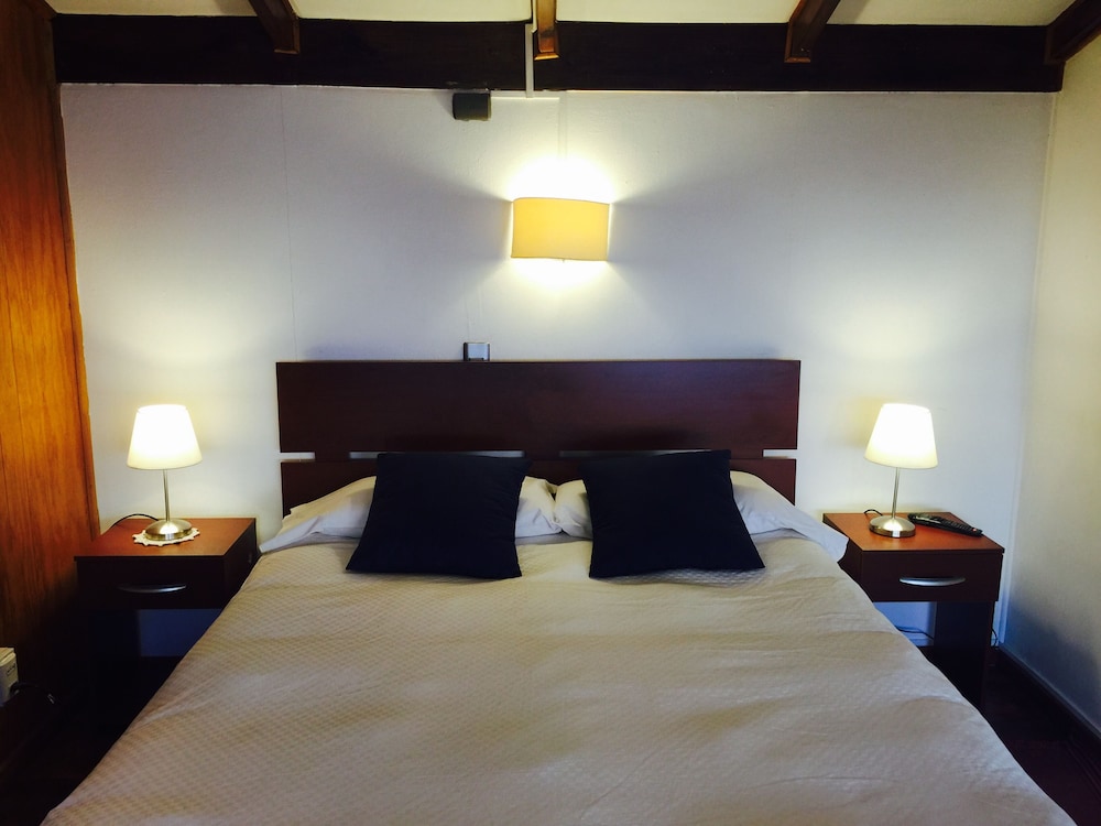 Alma Bed & Breakfast