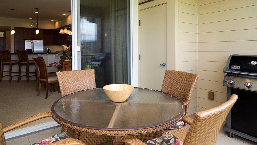 Spectacular Ocean Views Gold Member Golf Discounts Private Lanai! - Vrkcv